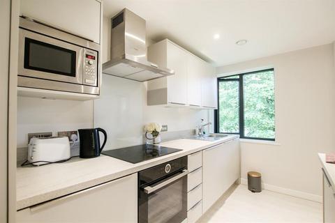 1 bedroom flat to rent, St Johns Mews
