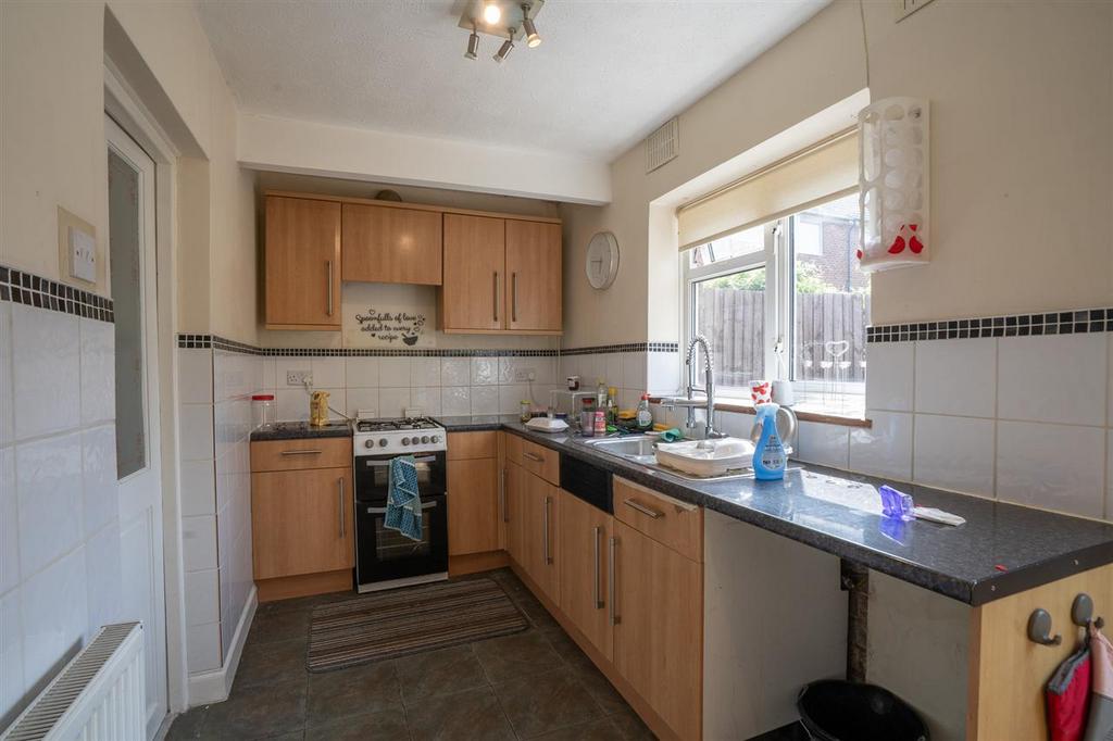 House in Birmingham, West Midlands - More