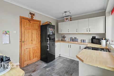 2 bedroom semi-detached house for sale, Dorchester Avenue, Chaddesden