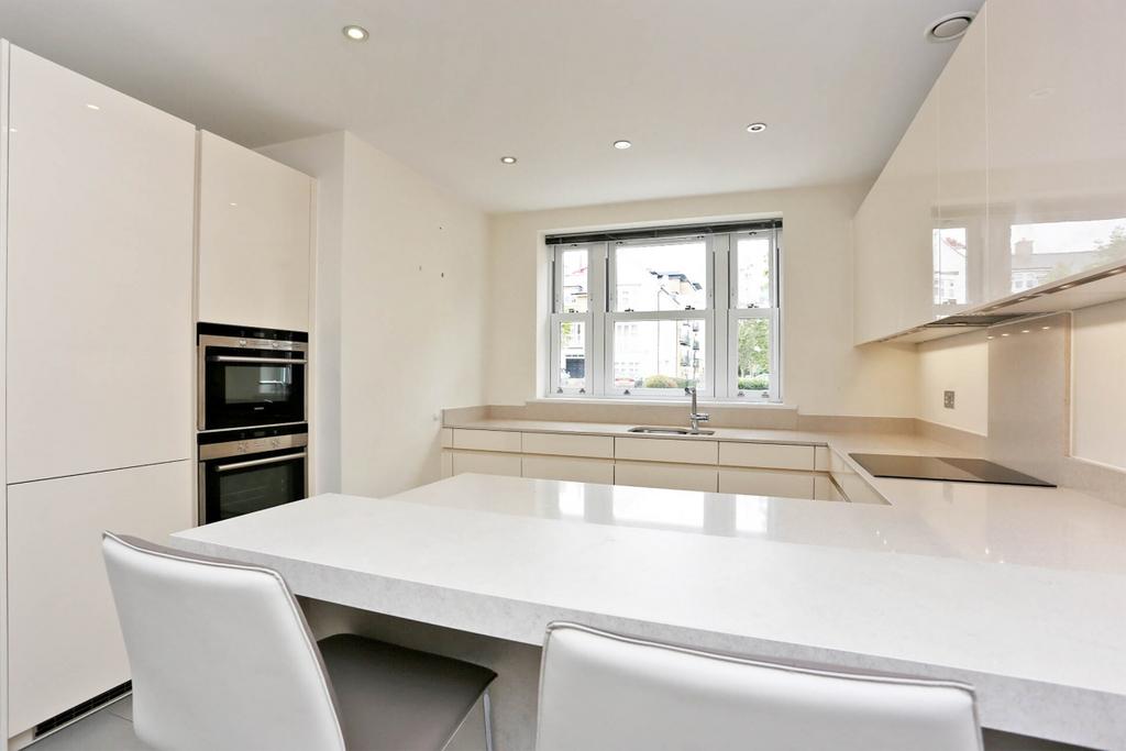 House in London - More