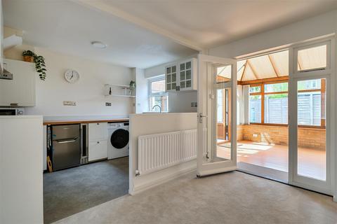 3 bedroom semi-detached house for sale, Fitzwarren Close, Chippenham