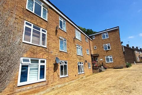 2 bedroom flat for sale, Chipping Norton OX7