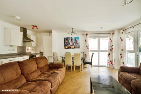 3 bedroom apartment for sale, 43 ACADEMY WAY, DAGENHAM, RM8