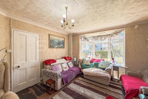 2 bedroom terraced house for sale, Two Bedroom Terrace | Excellent Potential | Large Garden | Popular Location