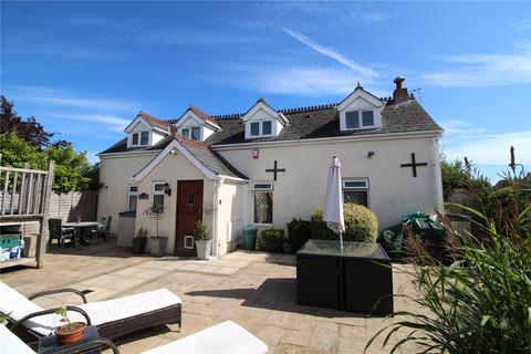 3 bedroom detached house for sale, Oak Road, New Milton, Hampshire, BH25