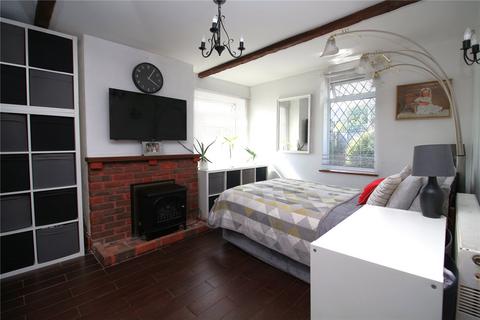 3 bedroom detached house for sale, Oak Road, New Milton, Hampshire, BH25