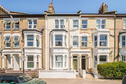 Sandmere Road, London SW4