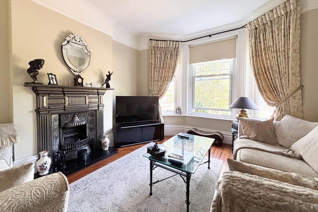 Living room, fireplace
