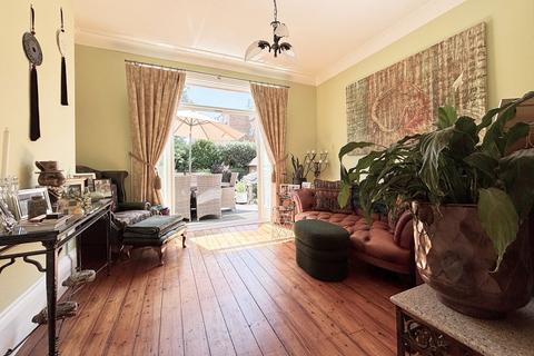 5 bedroom semi-detached house for sale, Church Road, Shortlands, Bromley, BR2