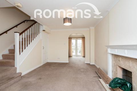 2 bedroom terraced house to rent, The Alders, The Green, Badshot Lea, GU9