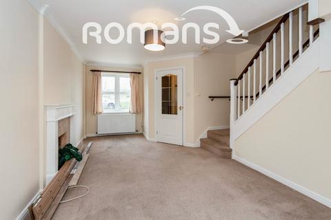 2 bedroom terraced house to rent, The Alders, The Green, Badshot Lea, GU9