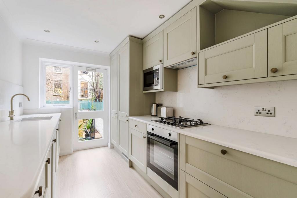 Apartment in London - View 2