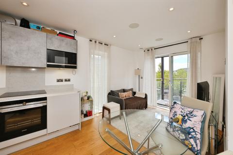 1 bedroom apartment for sale, Bridge Road East, Welwyn Garden City