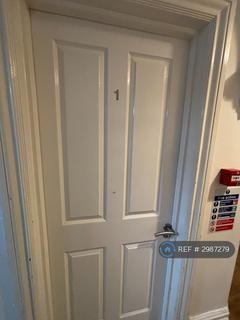 1 bedroom in a house share to rent, Mill Road, Cambridge, CB1