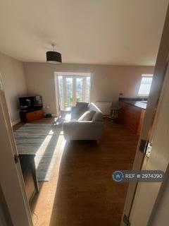 2 bedroom flat to rent, Ford Lodge, South Hylton, Sunderland, SR4
