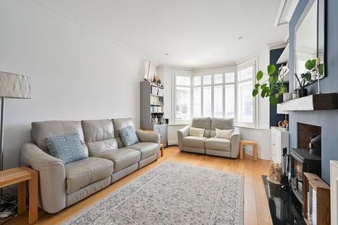 4 bedroom semi-detached house for sale, Sussex Road, Harrow, HA1