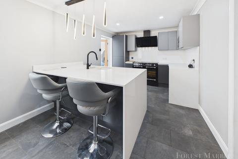 undefined, Rowan Court, Frome
