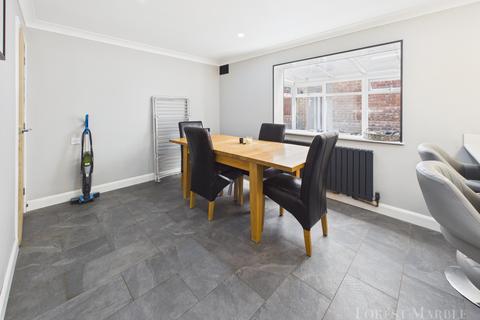 undefined, Rowan Court, Frome