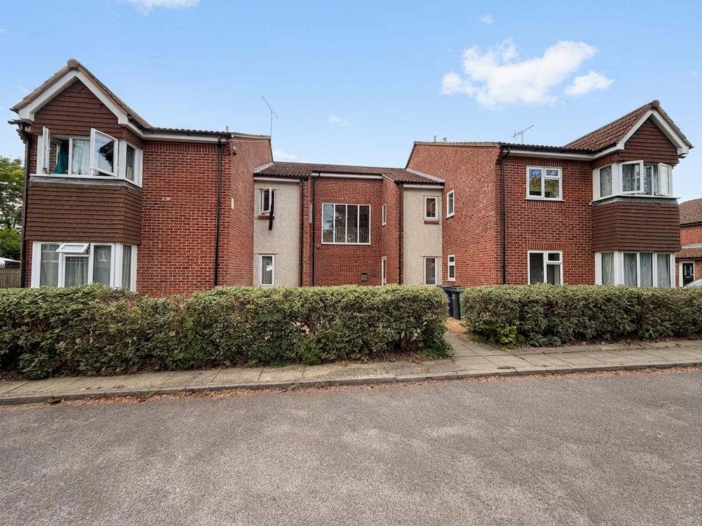 Semi-detached house exterior, driveway