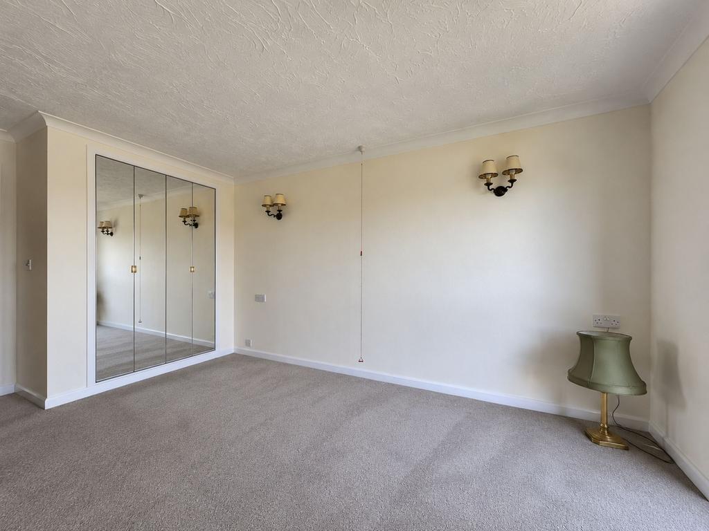 Bedroom 1b