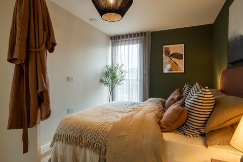 2 bedroom flat to rent, B409, Anchor Works, Dumballs Road,