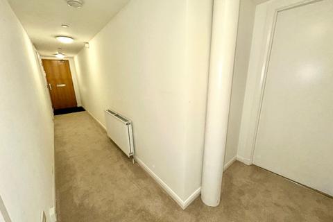 undefined, Duke Street, Dennistoun, Glasgow, G4