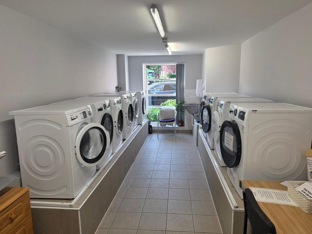 Utility room, utility