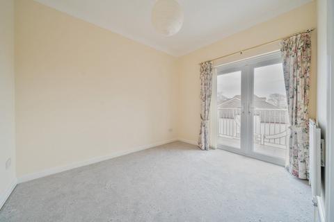 2 bedroom flat for sale, Winn Road, Highfield, Southampton, Hampshire, SO17