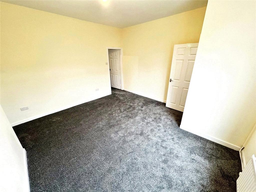 House in Salford, Greater Manchester - View 3
