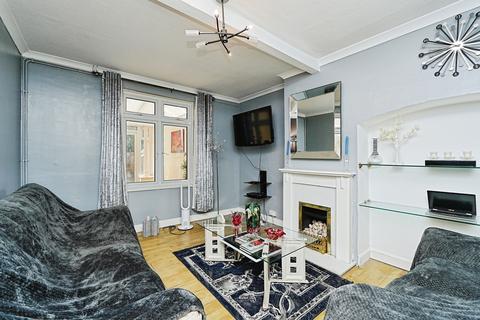 3 bedroom terraced house for sale, Downham Way, Bromley, BR1