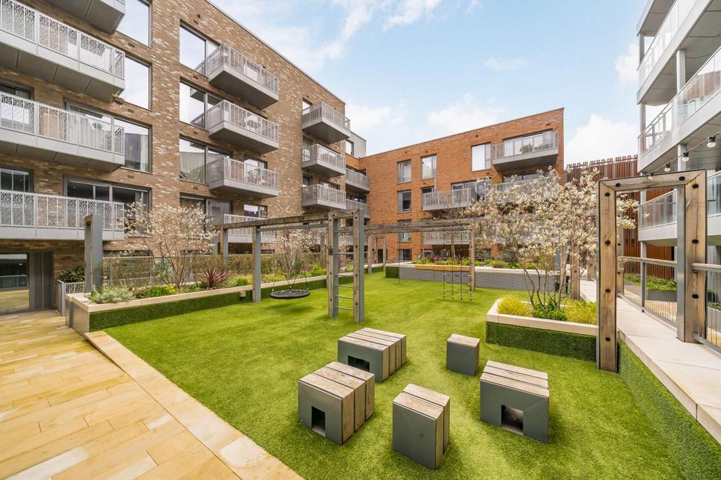 Communal areas, garden