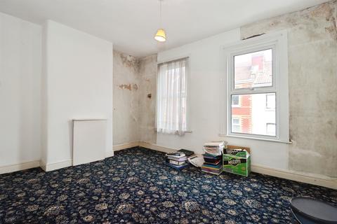 2 bedroom terraced house for sale, Bowden Road, Bristol