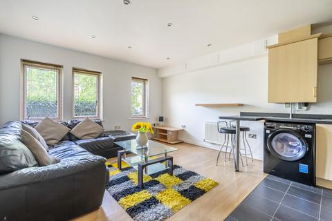 2 bedroom apartment for sale, Olympian Court, York