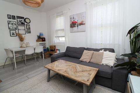 undefined, Birkbeck Road, Beckenham BR3