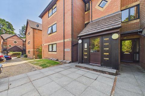 1 bedroom flat for sale, Wayland Close, Bracknell, Berkshire, RG12