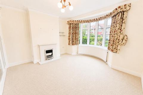 3 bedroom semi-detached house for sale, Hayling Road, Sale