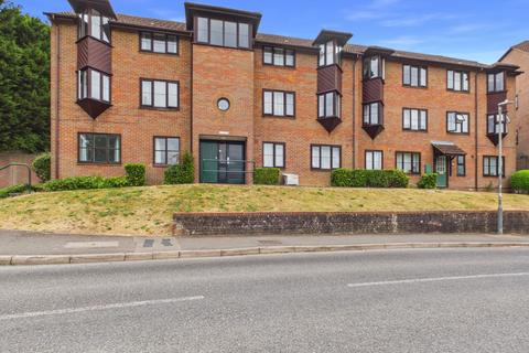 2 bedroom apartment to rent, Cameron Road, Chesham, Buckinghamshire, HP5