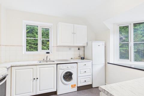 2 bedroom apartment to rent, Cameron Road, Chesham, Buckinghamshire, HP5