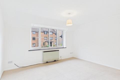 2 bedroom apartment to rent, Cameron Road, Chesham, Buckinghamshire, HP5