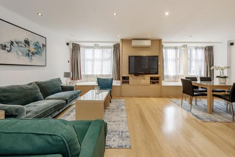 3 bedroom flat for sale, Brompton Road, London, SW3