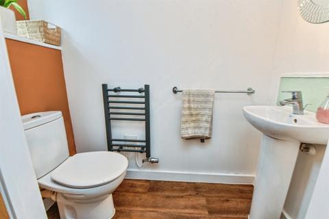 3 bedroom semi-detached house for sale, Dowse Road, Devizes
