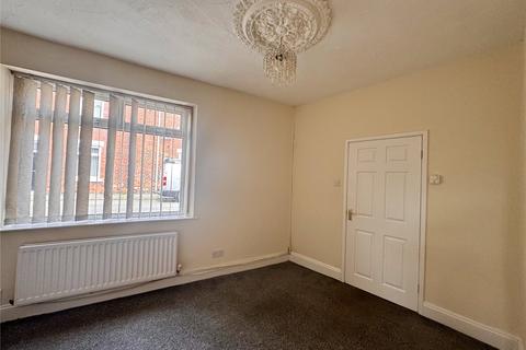 2 bedroom end of terrace house to rent, Garden Terrace, Stanley, DH9