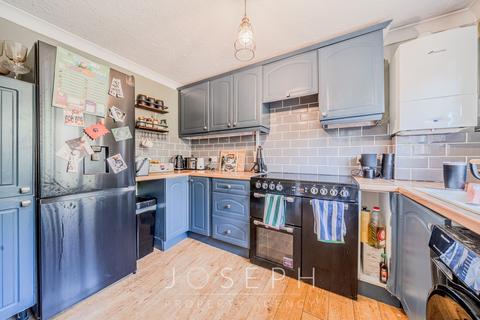 3 bedroom semi-detached house for sale, Camwood Gardens, Ipswich, IP3
