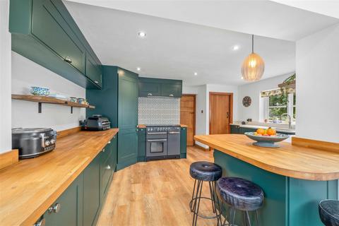 3 bedroom cottage for sale, Cruise Hill, Redditch B97