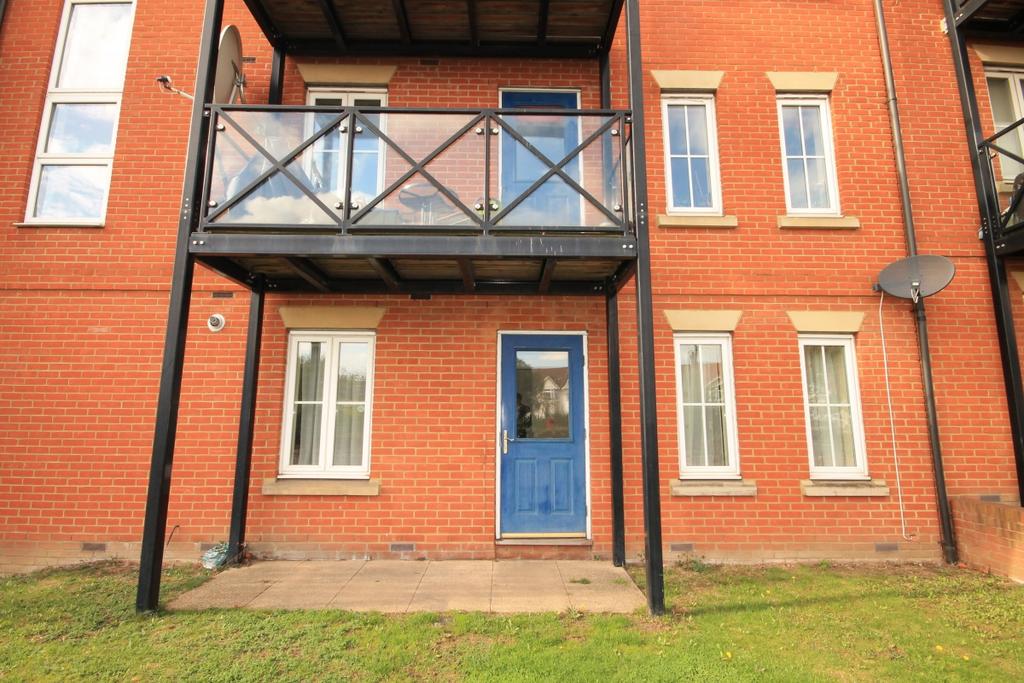 Apartment in Romford - View 2