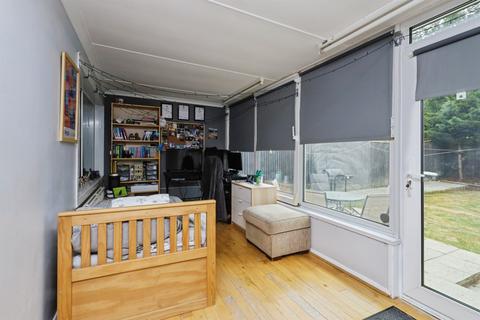 3 bedroom semi-detached house for sale, Battle Crescent, Hailsham