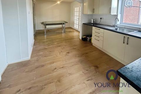 3 bedroom semi-detached house to rent, Wood Street, Barnsley S70