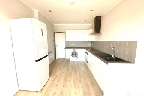 2 bedroom flat to rent, Market Place, Warwickshire CV11