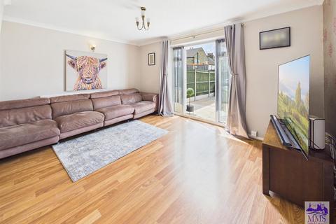 3 bedroom semi-detached house for sale, Alma Road, Eccles
