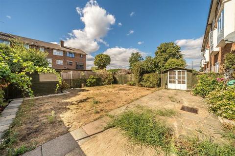 2 bedroom maisonette for sale, Lyme Farm Road, Eltham SE12
